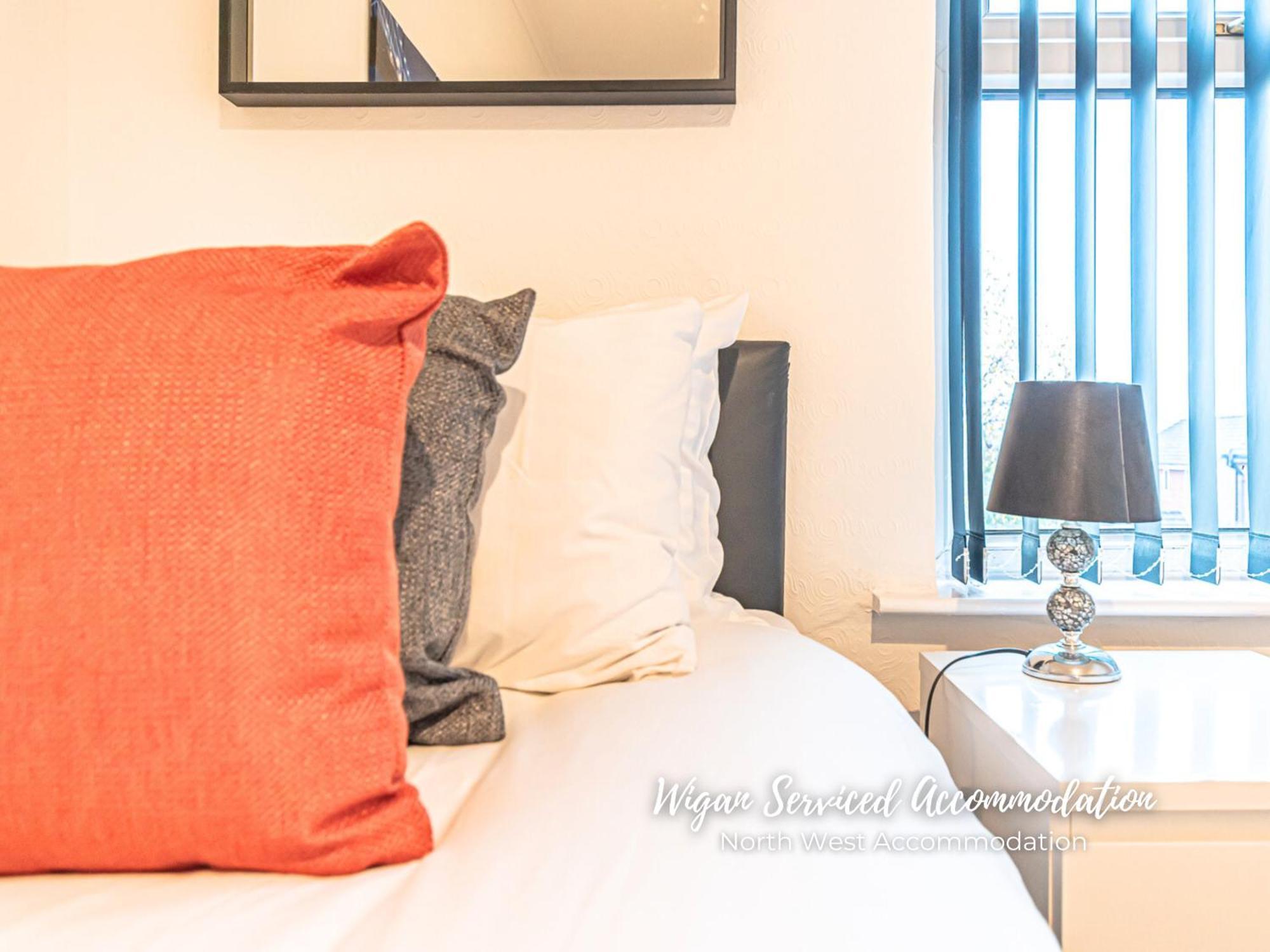 Wigan Serviced Accommodation Zewnętrze zdjęcie